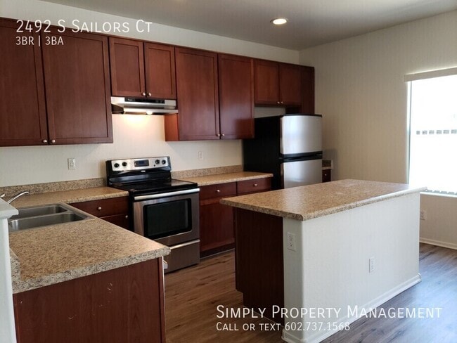 2492 S Sailors Ct in Gilbert, AZ - Building Photo - Building Photo