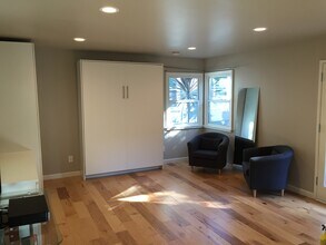 503 Bay St, Unit A in Santa Monica, CA - Building Photo - Building Photo