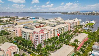 804 E Windward Way in Lantana, FL - Building Photo