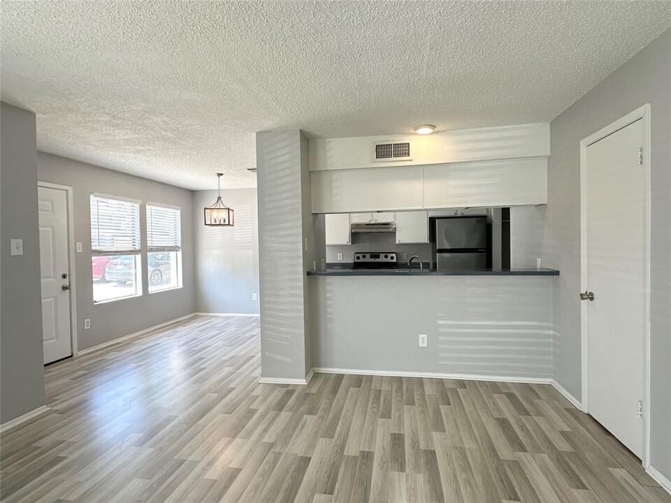 11809 Alpheus Ave in Austin, TX - Building Photo