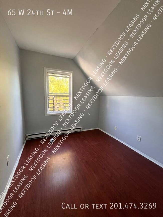 65 W 24th St in Bayonne, NJ - Building Photo - Building Photo