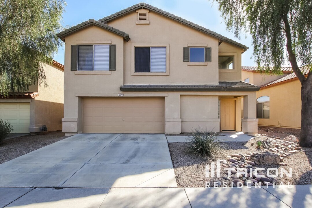 12629 W Colter St in Litchfield Park, AZ - Building Photo