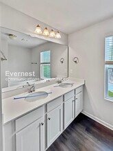 109 Big Bertha Dr in Statesville, NC - Building Photo - Building Photo