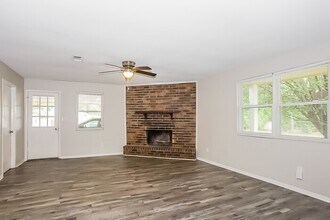 217 Pineview Dr in Augusta, GA - Building Photo - Building Photo