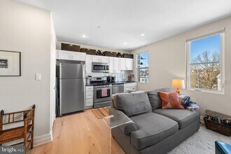3101 Sherman Ave NW in Washington, DC - Building Photo - Building Photo