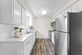 2077 S Atlantic St in Boise, ID - Building Photo - Building Photo