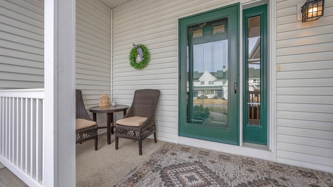 516 Otto Way, Unit 516 in Elkhart Lake, WI - Building Photo - Building Photo