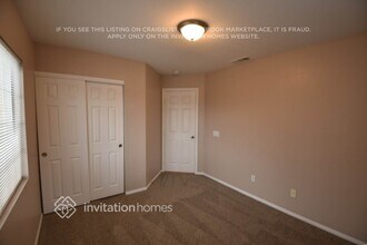 642 Backbone Mountain Dr in Henderson, NV - Building Photo - Building Photo