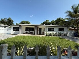 1351 NW 132nd Terrace in Miami, FL - Building Photo