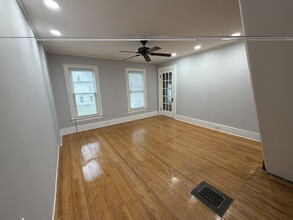 500 2nd St, Unit 500 Front in Liverpool, NY - Foto de edificio - Building Photo