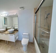 41 SE 5th St, Unit 0 in Miami, FL - Building Photo - Building Photo