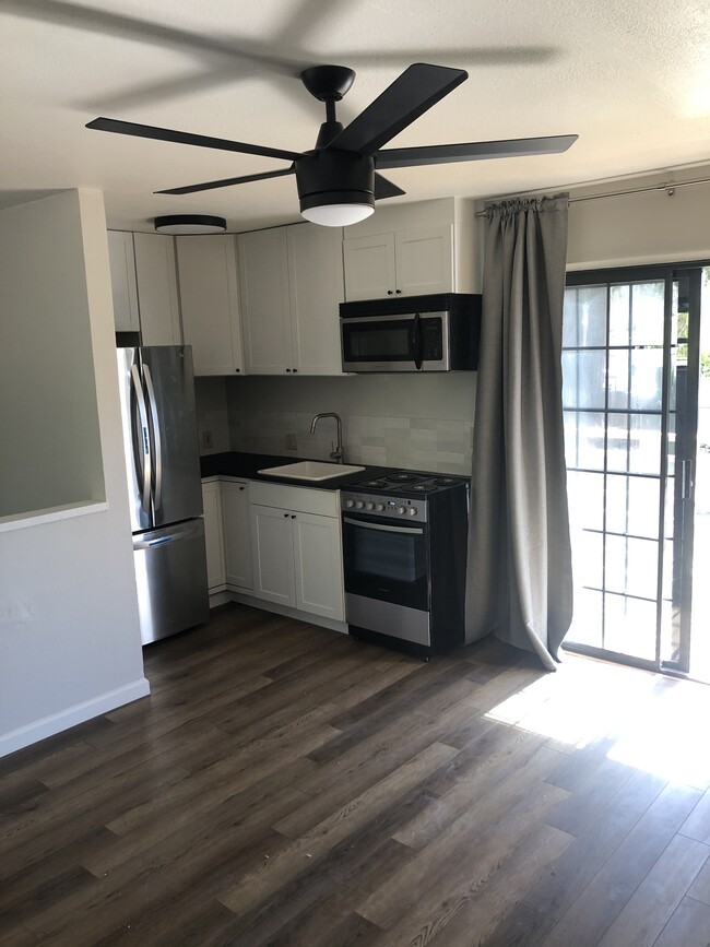 4331 Princeton Way, Unit B, Unit B