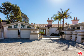 29000 Cliffside Dr in Malibu, CA - Building Photo - Building Photo