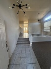 Charming 4-Bedroom Home in the Riverlakes Community in Bakersfield, CA - Building Photo - Building Photo