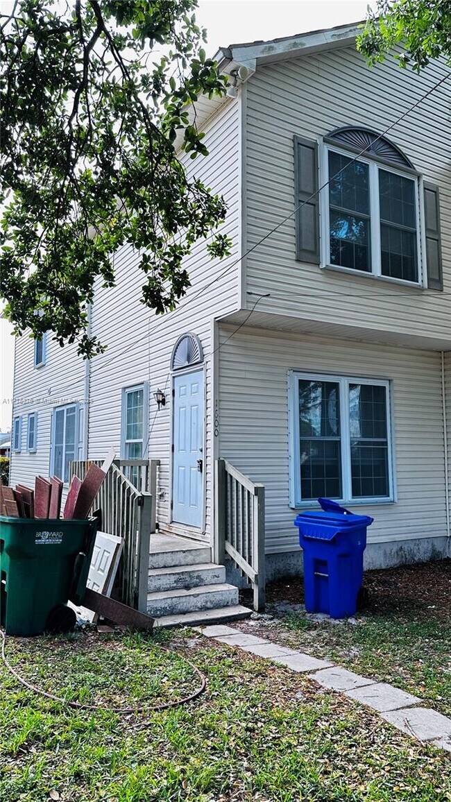 property at 1600 SW 44th Ave