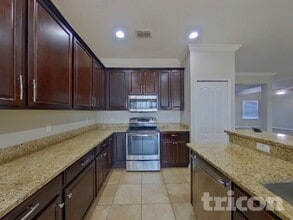 1848 Dunn Cove Dr, Unit 2529 in Apopka, FL - Foto de edificio - Building Photo