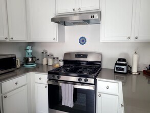 116 Maverick Cv in Pleasanton, TX - Building Photo - Building Photo