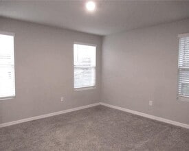 2763 Chestnut Creek Place in Brandon, FL - Building Photo - Building Photo