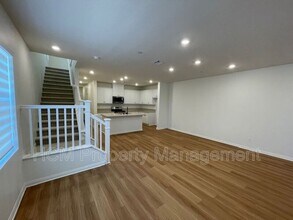 4021 E Coronado Privado in Ontario, CA - Building Photo - Building Photo