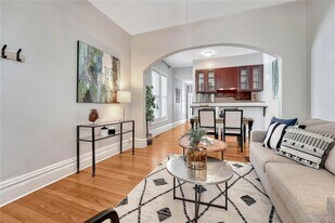 132 W Bayaud Ave in Denver, CO - Building Photo
