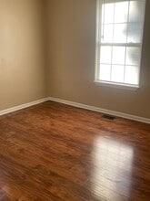 33 Rowland Ave in Winchester, KY - Building Photo - Building Photo