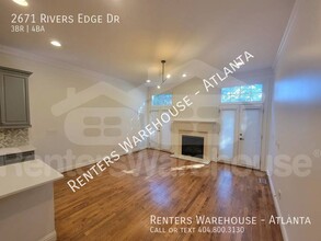 2671 Rivers Edge Dr NE in Atlanta, GA - Building Photo - Building Photo