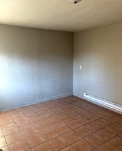 1971 E Cantrell St in Decatur, IL - Building Photo - Building Photo