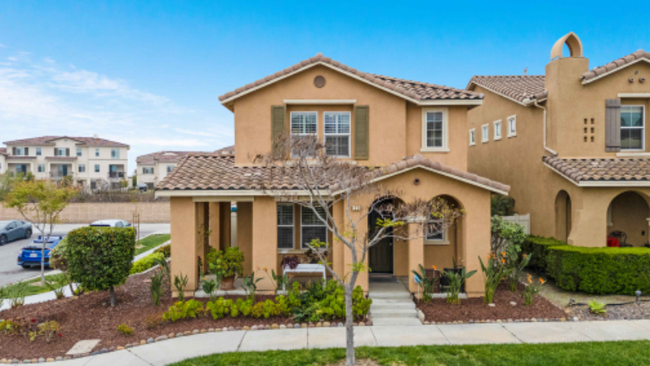 property at 1224 Los Olivos Street