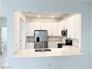 2775 Blossom Wy in Naples, FL - Building Photo - Building Photo