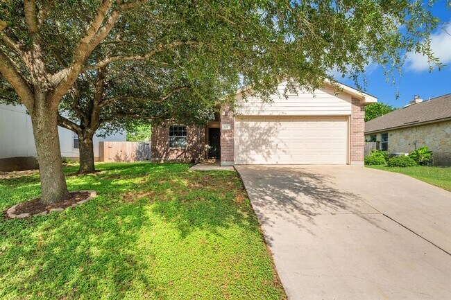 property at 626 Goldenrod St