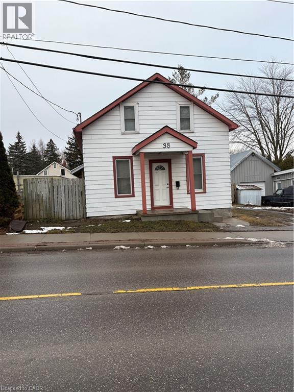 38 Woolwich St S in Breslau, ON - Building Photo - Building Photo