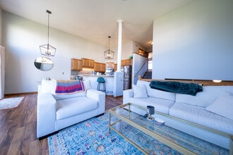 18904 Inca Ave in Lakeville, MN - Building Photo - Building Photo