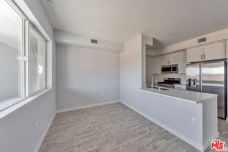 5506 Thornburn St in Los Angeles, CA - Building Photo - Building Photo