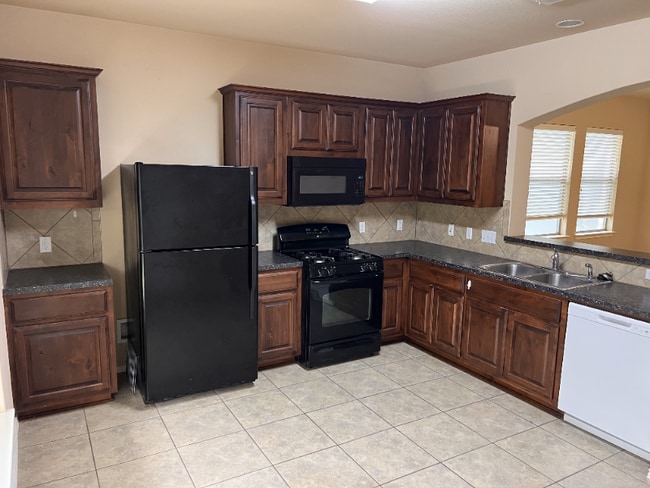 126 Split Rail Dr in San Marcos, TX - Building Photo - Building Photo