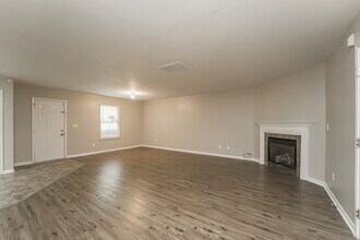 1722 Ledson Ct in Charlotte, NC - Building Photo - Building Photo