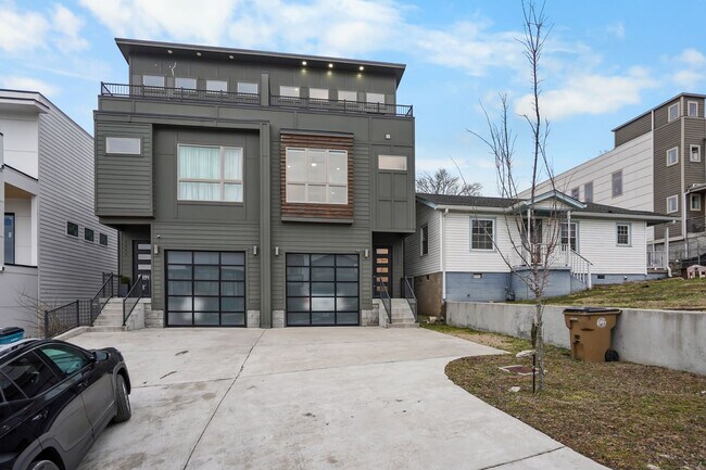 4638 Kentucky Ave in Nashville, TN - Building Photo - Building Photo