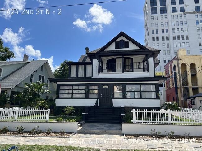 424 2nd St N in St. Petersburg, FL - Building Photo - Building Photo