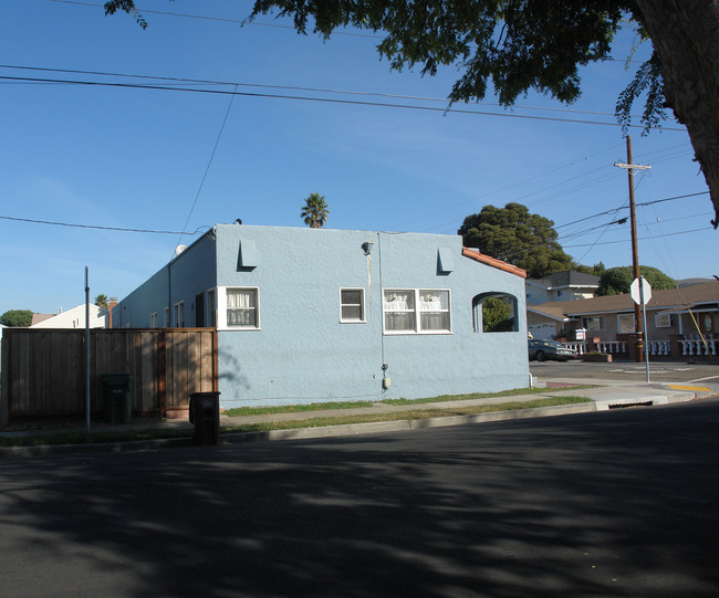 803 38th St in Richmond, CA - Building Photo - Building Photo