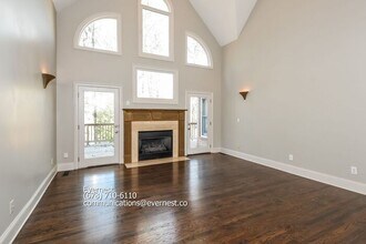 3254 Chipping Wood Ct in Alpharetta, GA - Building Photo - Building Photo