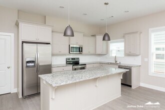 1320 S College Ave in Fayetteville, AR - Building Photo - Building Photo