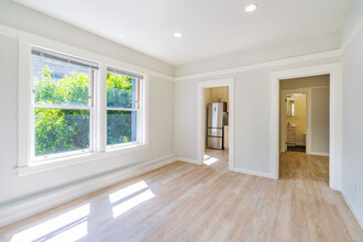 825 Post St. in San Francisco, CA - Building Photo - Interior Photo