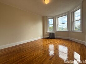 1185 Boylston St, Unit 29 in Boston, MA - Building Photo