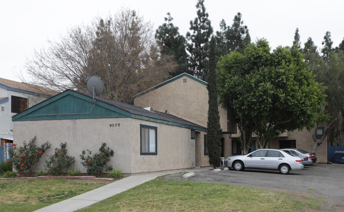 9050 Colony Pl in Riverside, CA - Foto de edificio