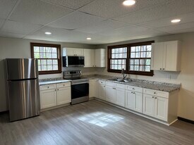 1230 Stonewall Jackson Dr, Unit Merritt Residence in Dandridge, TN - Building Photo