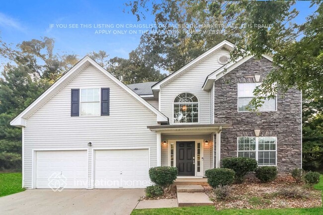 property at 200 Laura Cir