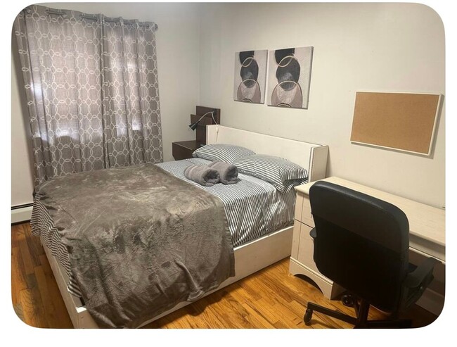 305 E Mt Eden Ave, Unit Apt 1