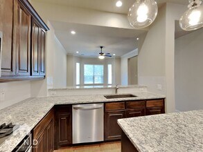 4144 Riverside Dr in Flower Mound, TX - Foto de edificio - Building Photo