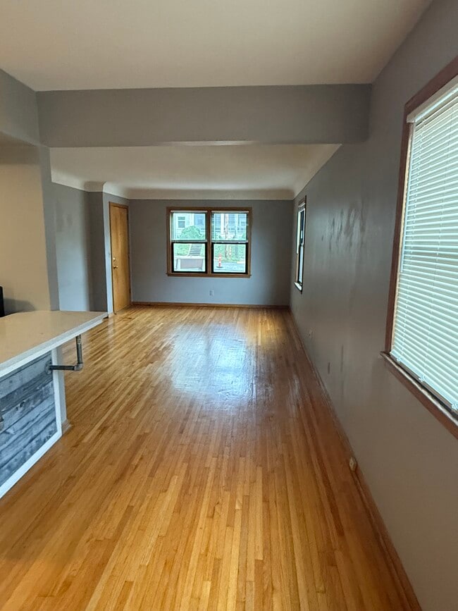 3020 W 44th St, Unit 2