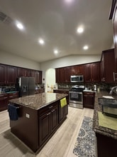 1268 Toluke Point in Orlando, FL - Foto de edificio - Building Photo