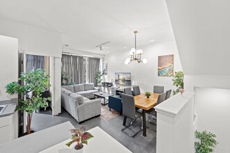 160 E Berkeley St, Unit ID1343270P in Boston, MA - Building Photo - Building Photo